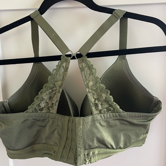 Cacique Smooth Lightly Lined Balconette Bra With Convertible Lace Back Size 40G - Picture 8 of 11